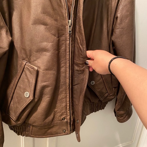 *SOLD* Synergy Studio Men’s Leather Bomber Jacket - Picture 7 of 11
